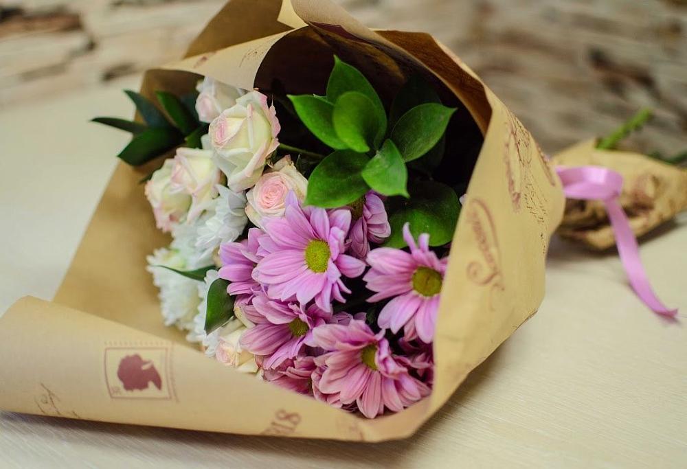 Букет цветов из: Розы и Хризантемы в Ерзовке