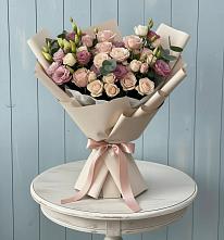 Букет цветов из:  Розы и Лизиантусы в Ерзовке