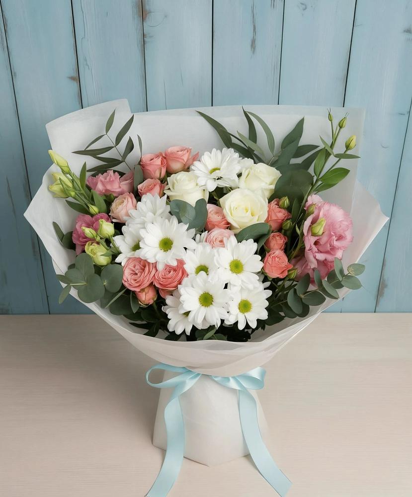 Букет цветов из: Розы, Лизиантусы и Хризантемы в Ерзовке