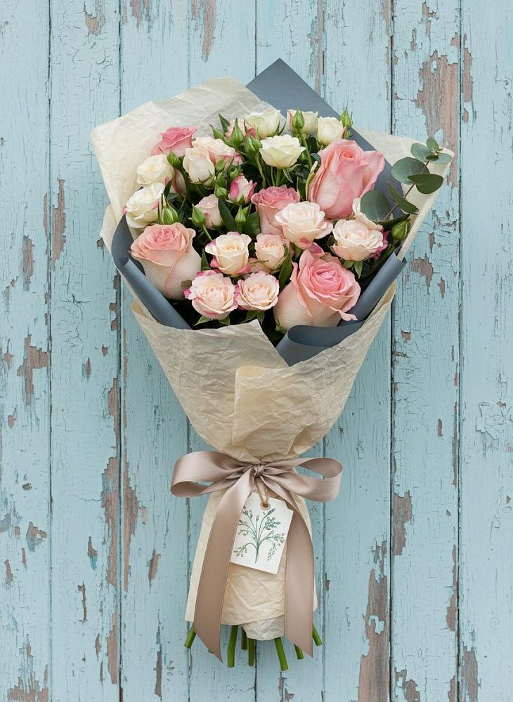 Букет цветов из: Розы в Ерзовке