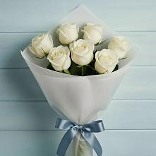 Букет 7 Белых роз Эдлесс Лав в Ерзовке
