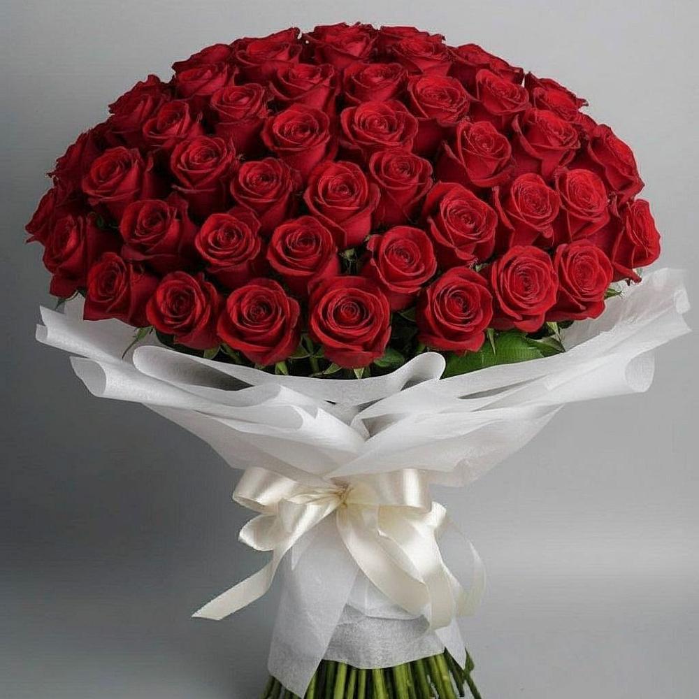 Букет 101 Красная роза Блэк Мэджик в Ерзовке