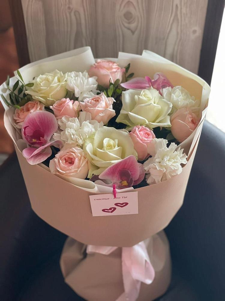 Букет цветов из: Орхидеи, Розы и Гвоздики в Ерзовке