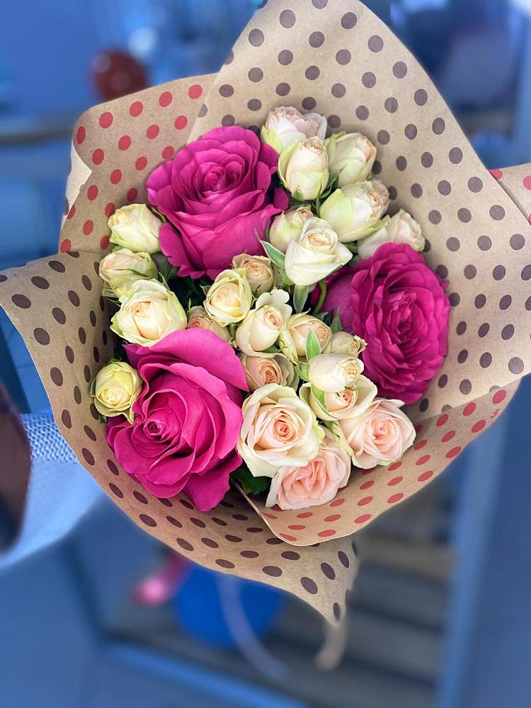 Букет цветов из: Розы в Ерзовке