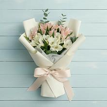 Букет цветов из:  Альстромерии #REPLACE_PRED# Ерзовке