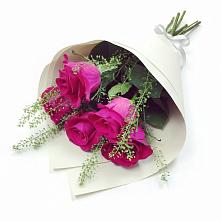 Букет цветов из:  Розы в Ерзовке