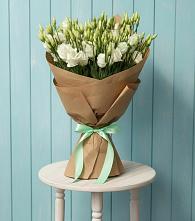 Букет цветов из:  Лизиантусы в Ерзовке