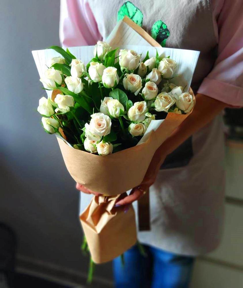 Букет цветов из: Розы в Ерзовке