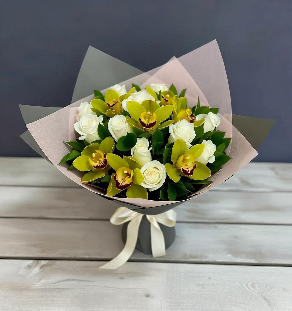 Букет цветов из: Орхидеи и Розы в Ерзовке