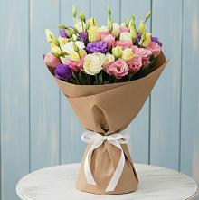 Букет цветов из:  Лизиантусы в Ерзовке