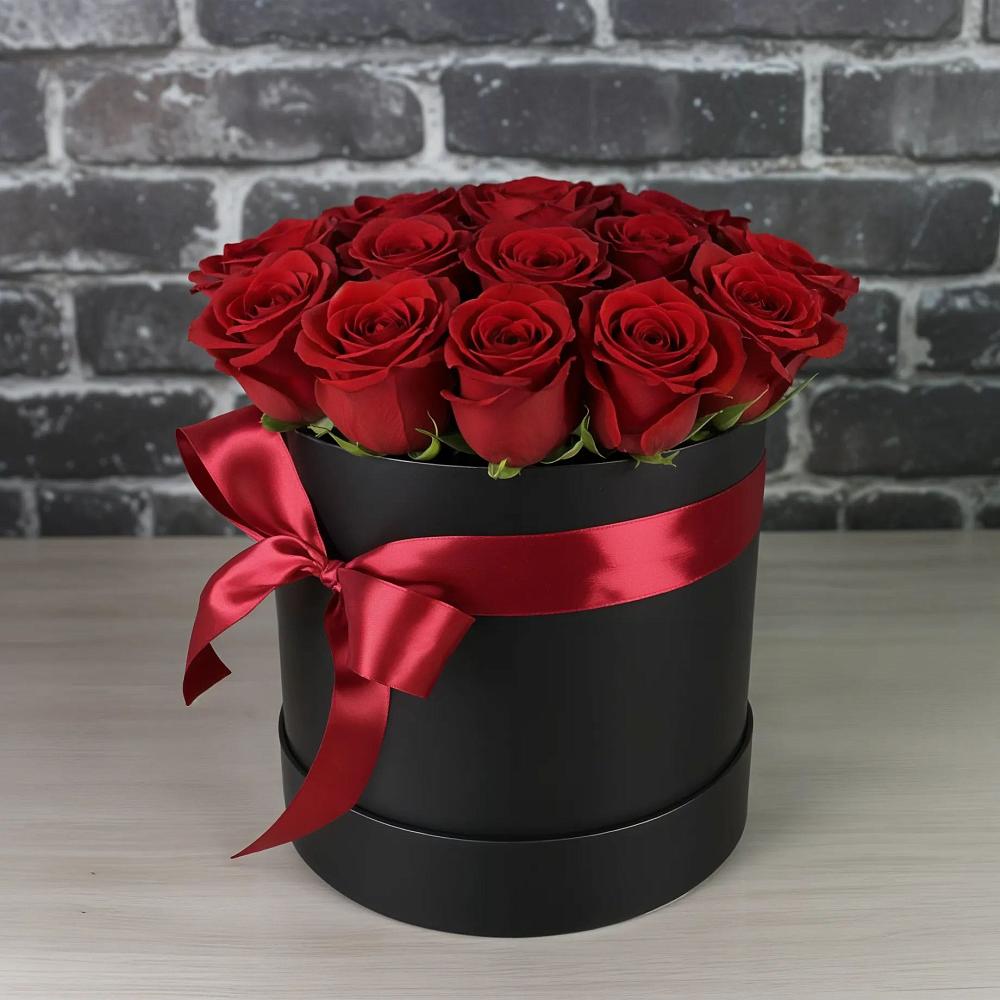 Цветочная композиция из Розы в шляпной коробке в Ерзовке